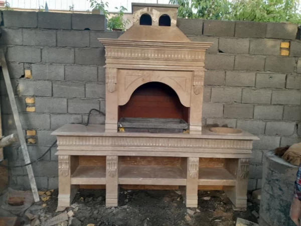 باربیکیو سنگی چهارپایه طرح گلبرگ